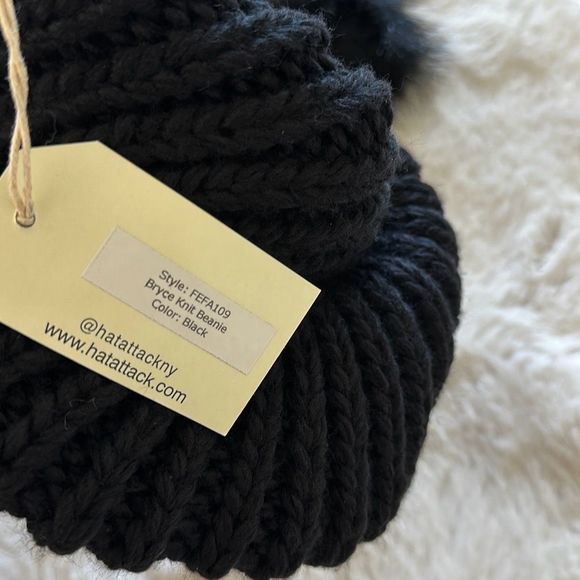Hat Attack Bruyce Knit Beanie with Detachable Fur Pom Pom Black OS
